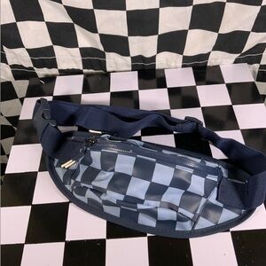 Fanny pack checkered blue